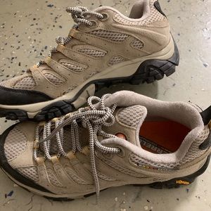 Merrell vibram hiking shoes